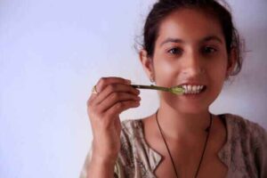 Morning neem leaf ritual for fresh breath and gum health