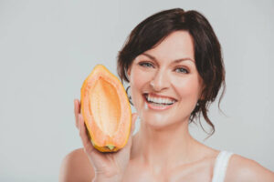 papaya for whiten teeth naturally
