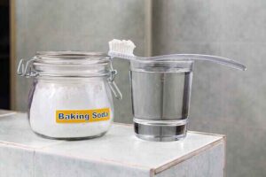 whiten teeth naturally at home with baking soda