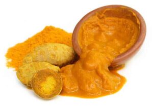 Turmeric paste to reverse receding gums naturally