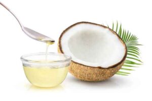 using coconut oil for oil pulling to improve oral health