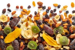 Dried Fruit & Fruit Snacks that can cause tooth decay
