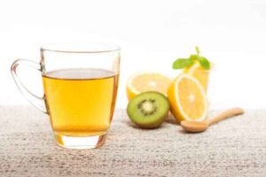 Vitamin C, K, & Green Tea to strengthen gums