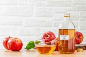 Does drinking apple cider vinegar damage tooth enamel?